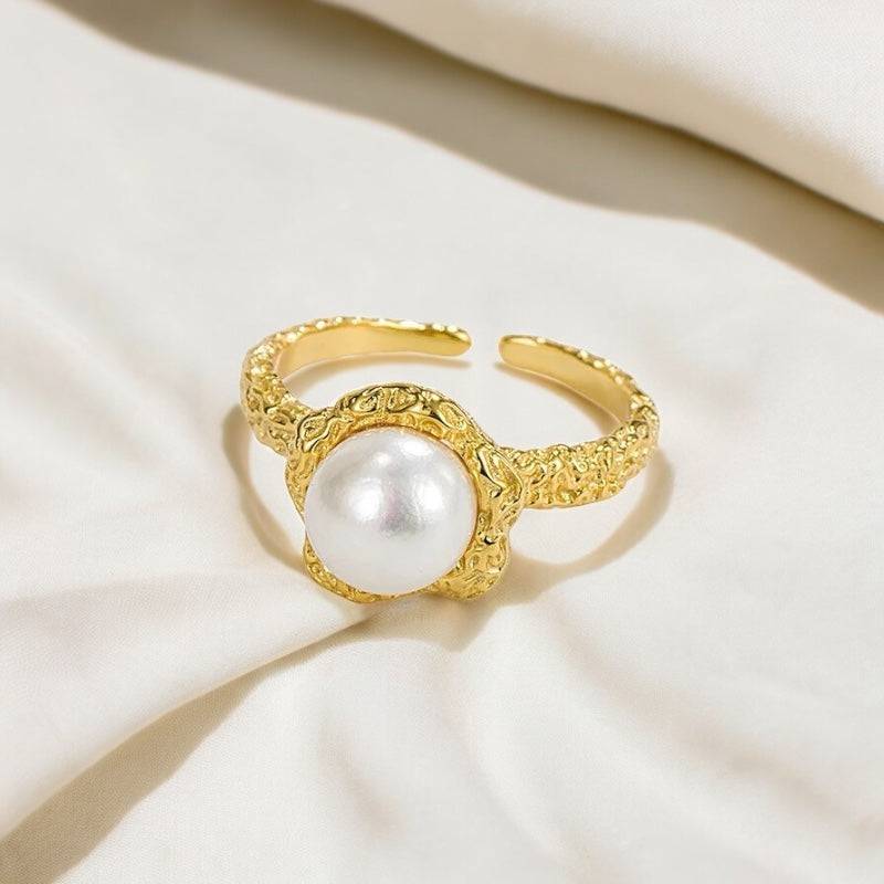Pearl Ring